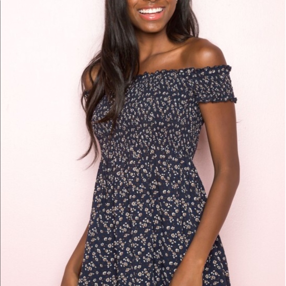 WORN ONCE ❤️ Brandy Melville caley dress